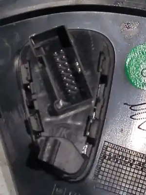 Peça sobressalente para automóvel em segunda mão consola central por opel corsa e (x15) 1.4 (08 68) referências oem iam 460029937  