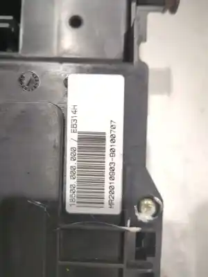 Second-hand car spare part fuse box unit for bmw serie 3 compacto (e46) (2001->) 1.8 316ti [1.8 ltr. - 85 kw 16v] oem iam references 8364542  