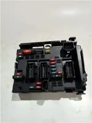Pezzo di ricambio per auto di seconda mano SCATOLA RELÈ/FUSIBILI per PEUGEOT 206 SW (2E/K)  Riferimenti OEM IAM 9650664080  