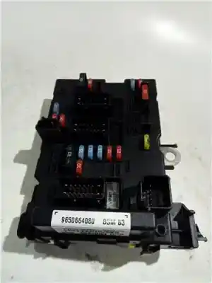 Pezzo di ricambio per auto di seconda mano SCATOLA RELÈ/FUSIBILI per PEUGEOT 206 SW (2E/K)  Riferimenti OEM IAM 9650664080  