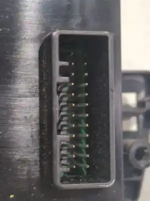 Peça sobressalente para automóvel em segunda mão comando de sofagem (chauffage / ar condicionado) por renault fluence (l3_) 1.5 dci (l30d, l30l, l306, l33f, l33l, l33m, l33v, l33w) referências oem iam 275100018r  