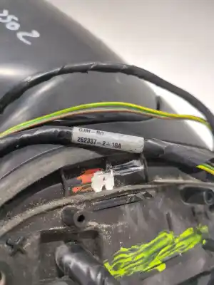 Pezzo di ricambio per auto di seconda mano specchio sinistro per citroen c4 picasso ii 2.0 bluehdi 150 riferimenti oem iam e9024375  