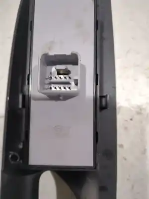 Автозапчасти б/у выключатель левого переднего окна за skoda octavia ii (1z3) 1.9 tdi ссылки oem iam 1z1867171  