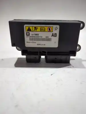 Peça sobressalente para automóvel em segunda mão CENTRALINA DE AIRBAG por OPEL ASTRA J (P10)  Referências OEM IAM 13575683  