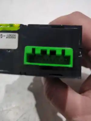 İkinci el araba yedek parçası çok fonksiyonlu kontrol için honda civic vii hatchback (eu, ep, ev) 1.6 i (ep2, eu8, eu6) oem iam referansları 0353tg110  