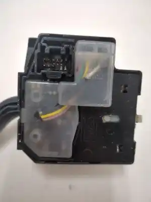 Peça sobressalente para automóvel em segunda mão comutador de luzes por mazda 5 (cr19) 2.0 cd (cr19) referências oem iam 17d682  