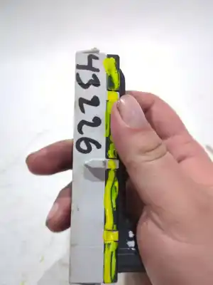 Second-hand car spare part multifunction display for peugeot 207/207+ (wa_, wc_) 1.6 hdi oem iam references 9665103080  