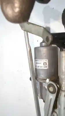 Second-hand car spare part front windshield wiper motor for opel corsa d (s07) 1.3 cdti (l08, l68) oem iam references 13182340  