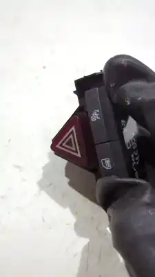 Pezzo di ricambio per auto di seconda mano interruttore per opel corsa d (s07) 1.3 cdti (l08, l68) riferimenti oem iam 13189529  