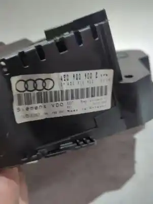 Автозапчастина б/у панель інструментів для audi a8 (4e) 3.0 tdi quattro посилання на oem iam 4e0920900e  