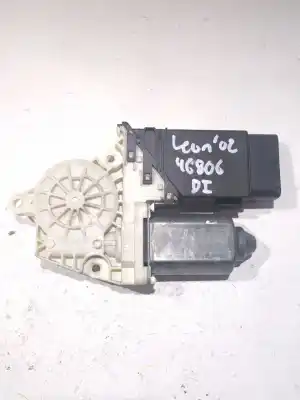 Pezzo di ricambio per auto di seconda mano  per SEAT LEON (1M1)  Riferimenti OEM IAM 9776105402301  