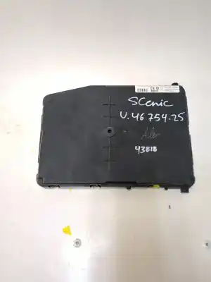 Автозапчасти б/у блок реле/предохранителей за RENAULT MEGANE II (BM0/1_, CM0/1_) 1.5 dCi (BM1E CM1E) ссылки OEM IAM 8200433198  