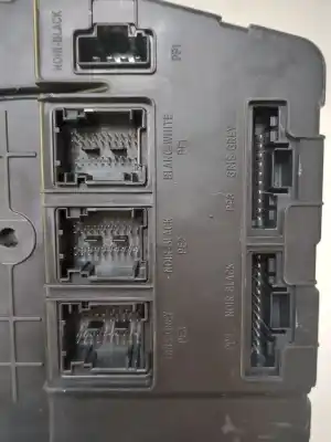 Автозапчасти б/у блок реле/предохранителей за renault megane ii (bm0/1_, cm0/1_) 1.5 dci (bm1e cm1e) ссылки oem iam 8200433198  