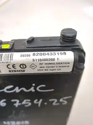 Автозапчасти б/у блок реле/предохранителей за renault megane ii (bm0/1_, cm0/1_) 1.5 dci (bm1e cm1e) ссылки oem iam 8200433198  