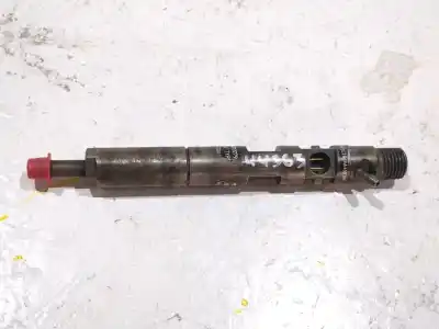 Автозапчасти б/у инжектор за RENAULT CLIO II FASE II (B/CB0) 1.5 dCi Diesel ссылки OEM IAM 8200049876 8200132793  