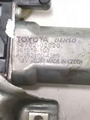 Автозапчастина б/у регулятор скла заднього правого для toyota avensis (_t25_) 2.0 d-4d (adt250_) посилання на oem iam 8670202020  
