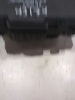 Peça sobressalente para automóvel em segunda mão caixa de fusíveis e relés por honda civic vii hatchback (eu, ep, ev) 1.6 i (ep2, eu8, eu6) referências oem iam   