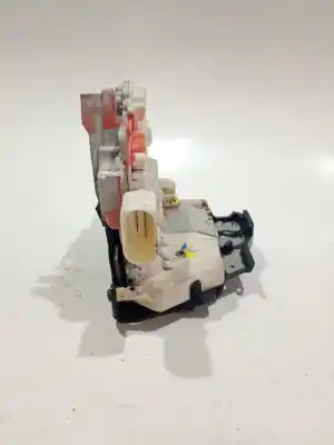 Second-hand car spare part left front door lock for audi a4 b6 (8e2) 1.8 t oem iam references 8e1837015aa  