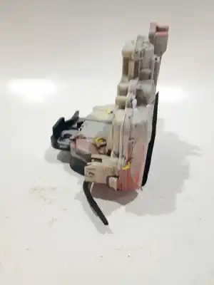 Second-hand car spare part left front door lock for audi a4 b6 (8e2) 1.8 t oem iam references 8e1837015aa  