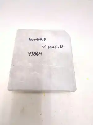 İkinci el araba yedek parçası RÖLE/SIGORTA KUTUSU için NISSAN NOTE (E11, NE11)  OEM IAM referansları 284B7AX61A  