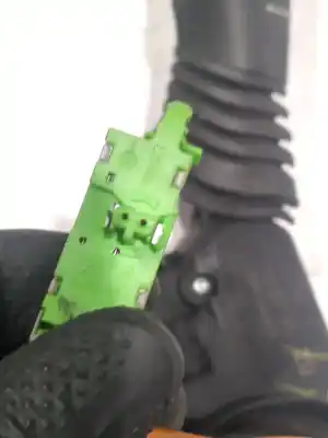Pezzo di ricambio per auto di seconda mano comando multifunzione per opel astra h (a04) 1.9 cdti (l48) riferimenti oem iam 13197721  