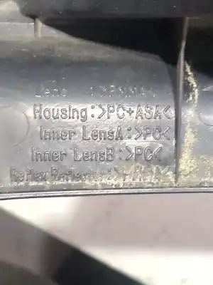 Second-hand car spare part right tailgate light for toyota corolla (_e12_) 1.4 d (nde120_) oem iam references 1387  