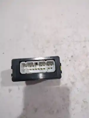 Second-hand car spare part electronic module for toyota corolla (_e12_) 1.4 d (nde120_) oem iam references 886500w010  