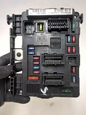 Pièce détachée automobile d'occasion BOÎTES À FUSIBLES pour CITROEN C4 GRAND PICASSO I (UA_)  Références OEM IAM U118470003L  