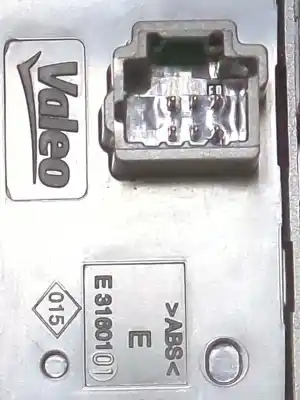 Автозапчастина б/у аератор для renault scénic iii (jz0/1_) 1.6 dci (jz00, jz12) посилання на oem iam 682600031r  