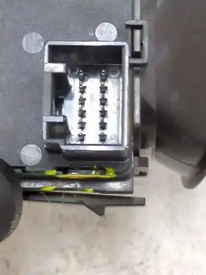 Pezzo di ricambio per auto di seconda mano controllo della luce per opel insignia a (g09) 2.0 cdti (68) riferimenti oem iam 13303268  