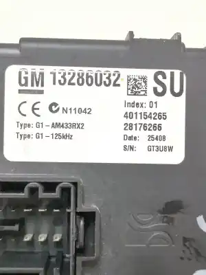 Pezzo di ricambio per auto di seconda mano scatola relè/fusibili per opel corsa c (x01) 1.3 cdti (f08 f68) riferimenti oem iam 13286032  