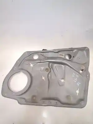 Piesă de schimb auto la mâna a doua MECANISM ACȚIONARE GEAM FAȚÃ DREAPTA pentru MERCEDES-BENZ CLASE A (BM 169)  Referințe OEM IAM A1697203079 A1695407705  