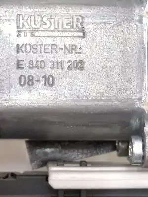 Автозапчастина б/у двигатель переднього правого скла для audi a3 (8p1) 2.0 tdi 16v посилання на oem iam 63272 8p0959802k s006060014d  