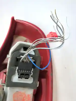 Pezzo di ricambio per auto di seconda mano lampada posteriore sinistra per renault clio ii fase ii (b/cb0) 1.5 dci diesel riferimenti oem iam 820071413  