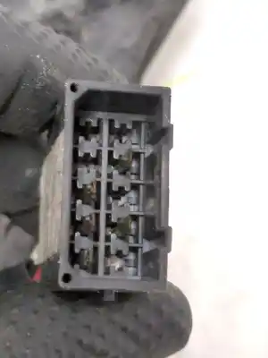 Pezzo di ricambio per auto di seconda mano specchio sinistro per audi a4 b5 (8d2) 1.9 tdi riferimenti oem iam e6014740 e1010480  
