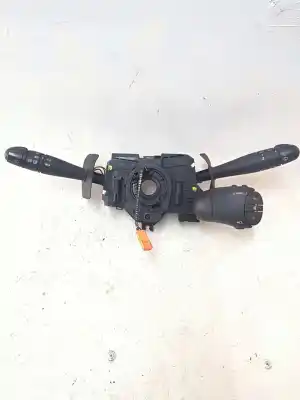 Pezzo di ricambio per auto di seconda mano comando multifunzione per renault clio ii fase i (b/cb0) (1998->) 1.9 d (b/cb0e) riferimenti oem iam 7700432856 7701045279  