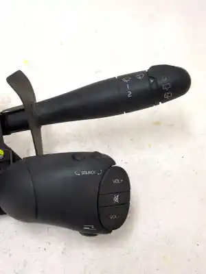 Pezzo di ricambio per auto di seconda mano comando multifunzione per renault clio ii fase i (b/cb0) (1998->) 1.9 d (b/cb0e) riferimenti oem iam 7700432856 7701045279  