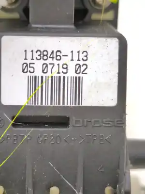 Pezzo di ricambio per auto di seconda mano motore alzacristalli anteriore destro per audi a4 b5 (8d2) 1.9 tdi riferimenti oem iam 113846113  