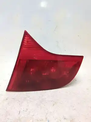 Pièce détachée automobile d'occasion FEU ARRIÈRE DROIT DANS LA PORTE pour AUDI A4 B7 AVANT (8ED)  Références OEM IAM 8E9945094  