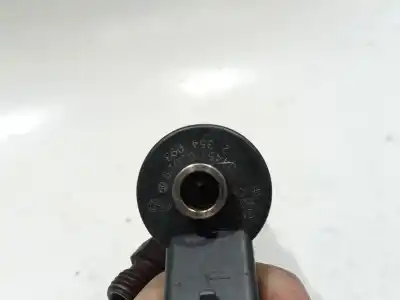 Peça sobressalente para automóvel em segunda mão injetor por bmw 5 (e39) 530 d referências oem iam 0445110029  