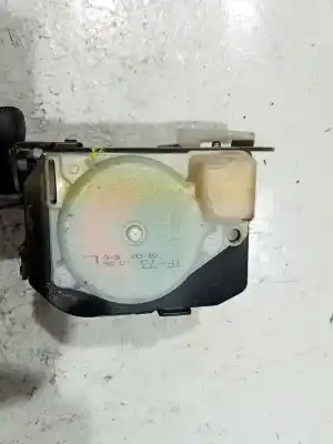 Recambio de automóvil de segunda mano de CINTURON SEGURIDAD TRASERO DERECHO para TOYOTA YARIS (_P1_) 1.0 (SCP10_) referencias OEM IAM C8ST138  