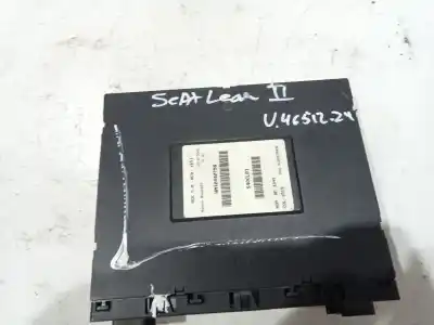 Peça sobressalente para automóvel em segunda mão caixa de fusíveis e relés por seat leon (1p1) 2.0 tdi 16v referências oem iam 3c0937049e  