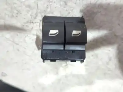 Peça sobressalente para automóvel em segunda mão botão / interruptor elevador vidro dianteiro esquerdo por citroen c3 iii (sx) 1.2 puretech 82 referências oem iam 9810639720