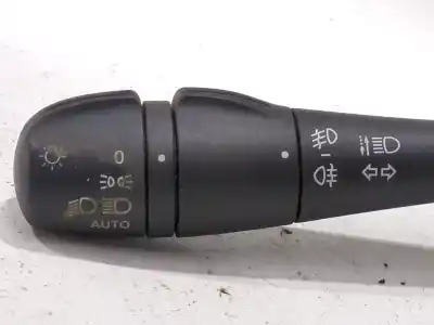 Pezzo di ricambio per auto di seconda mano controllo della luce per renault captur i (j5_, h5_) 1.5 dci 110 riferimenti oem iam 255675887r e10670323  