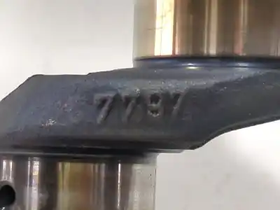 Peça sobressalente para automóvel em segunda mão virabrequim por bmw 1 (e81) 118 d referências oem iam 77979750600  