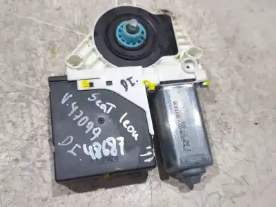 Pezzo di ricambio per auto di seconda mano motore alzacristalli anteriore destro per seat leon (1p1) 1.4 tsi riferimenti oem iam 1t0959701ak