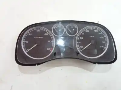 Автозапчасти б/у приборная доска за peugeot 307 (3a/c) 2.0 hdi 90 ссылки oem iam p9636708880c