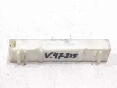 Pezzo di ricambio per auto di seconda mano amplificatore d'antenna per renault captur i (j5_, h5_) 1.5 dci 110 riferimenti oem iam 5002989 a2c53437537  