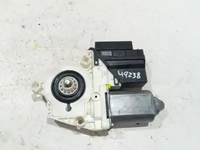 Автозапчастина б/у ДВИГАТЕЛЬ ПЕРЕДНЬОГО ПРАВОГО СКЛА для SEAT IBIZA III (6L1) 1.9 SDI Посилання на OEM IAM 6Q2959801A  