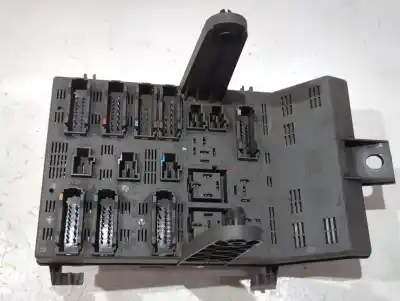 Second-hand car spare part fuse box unit for renault laguna i (b56_, 556_) 2.2 dt (b569) oem iam references 7703297842